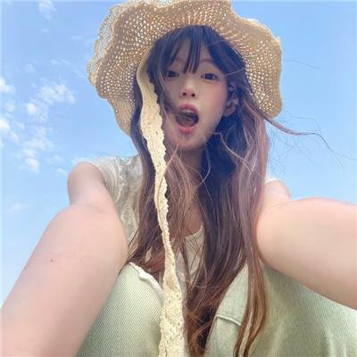 伊朗三面戏剧人生